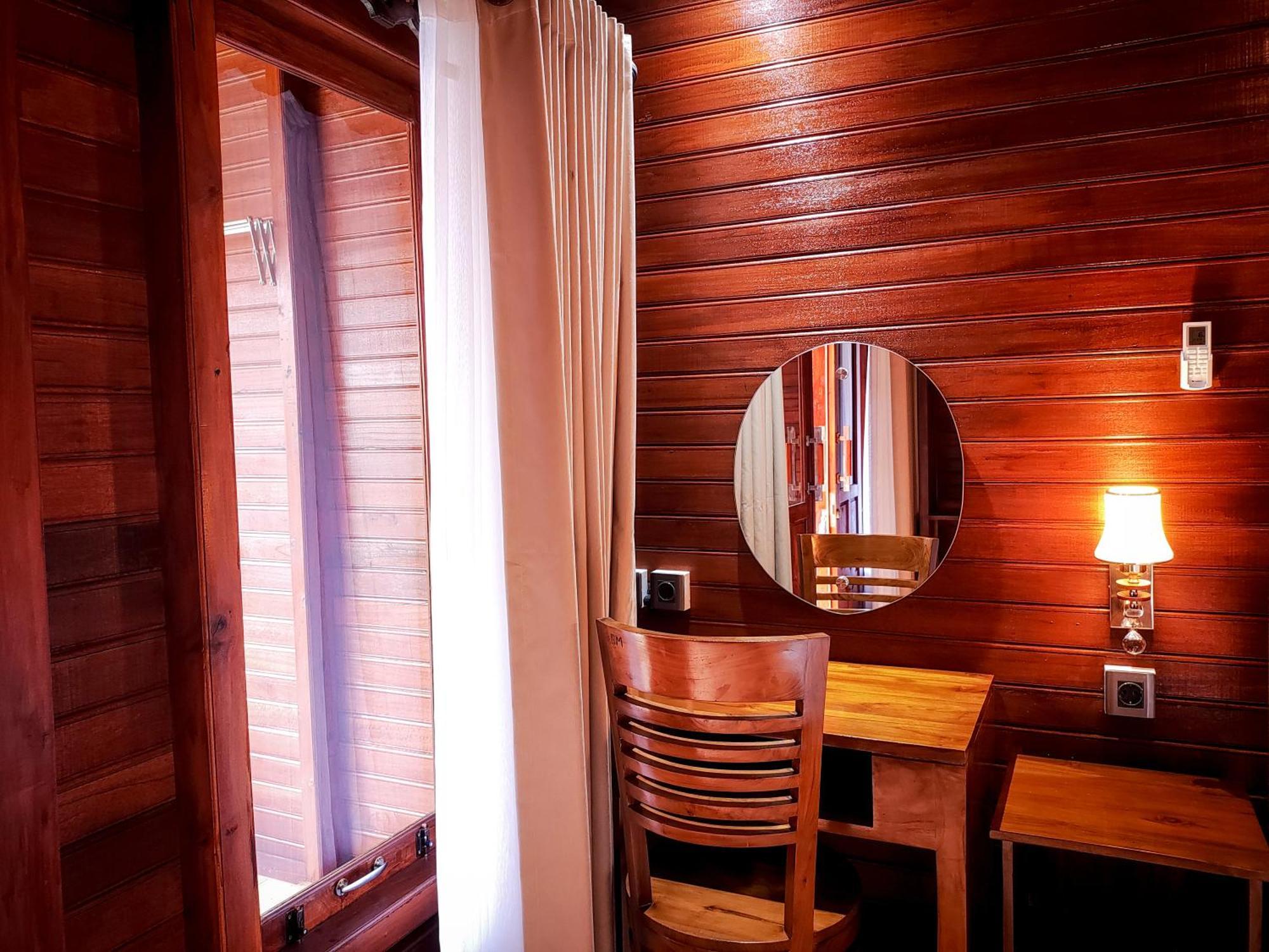Uli Wood Villa, Jimbaran Bali - Near Gwk Bagian luar foto