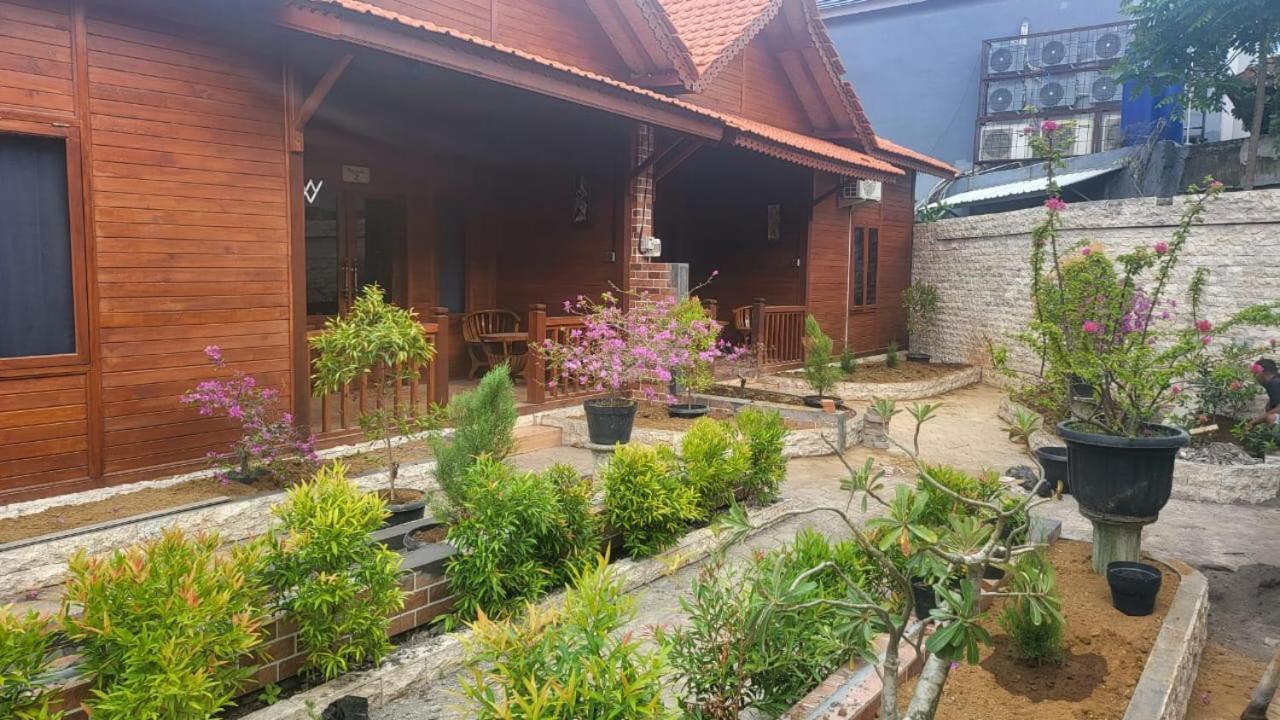 Uli Wood Villa, Jimbaran Bali - Near Gwk Bagian luar foto