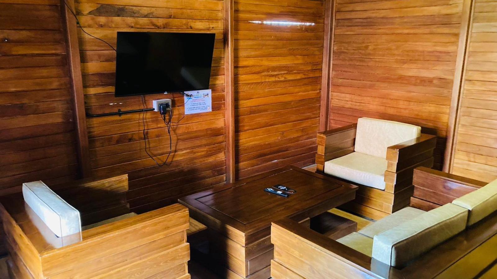 Uli Wood Villa, Jimbaran Bali - Near Gwk Bagian luar foto