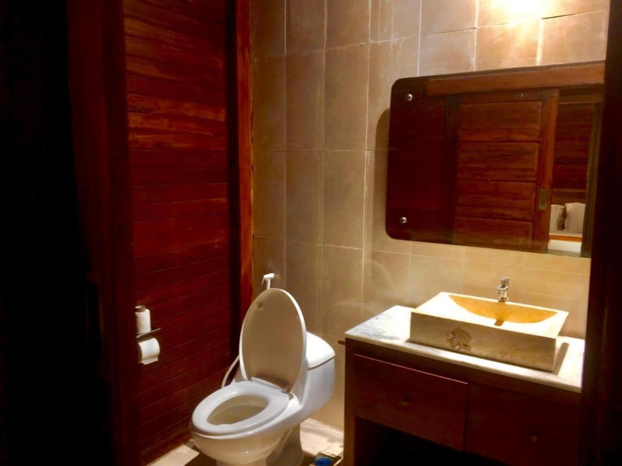 Uli Wood Villa, Jimbaran Bali - Near Gwk Bagian luar foto